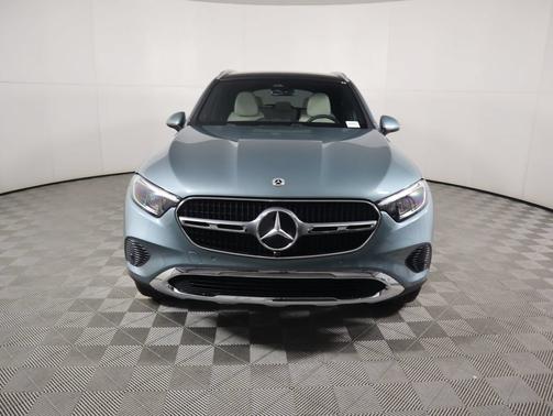 Verde Silver Metallic 2026 Mercedes-Benz GLC 300 Base