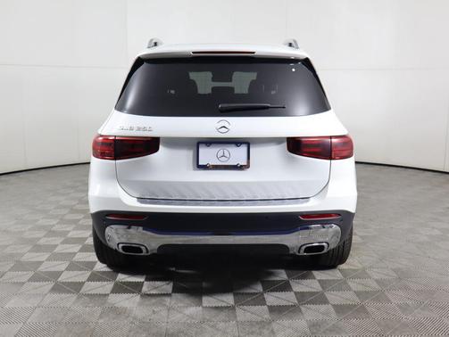 2026 Mercedes-Benz GLB 250 Base