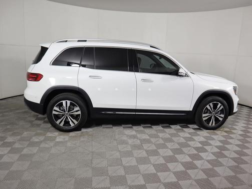 2026 Mercedes-Benz GLB 250 Base