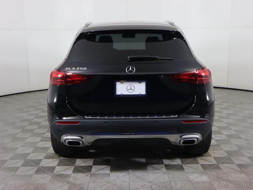 2025 Mercedes-Benz GLA 250 4MATIC