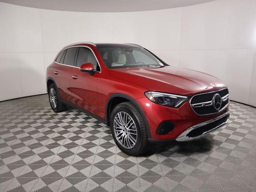 2026 Mercedes-Benz GLC 300 Base