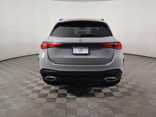 2025 Mercedes-Benz GLC 300 Base