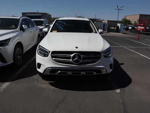 2021 Mercedes-Benz GLC 300