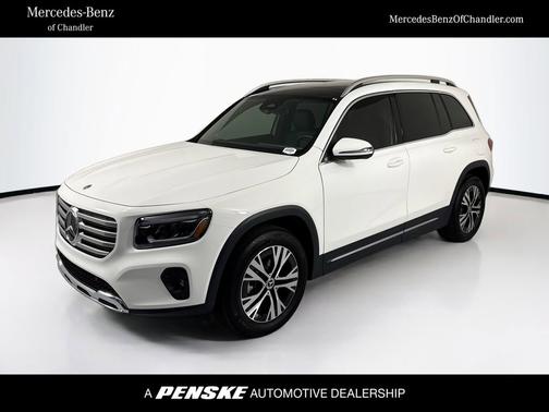Polar White 2026 Mercedes-Benz GLB 250 Base