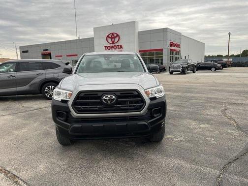 2019 Toyota Tacoma SR