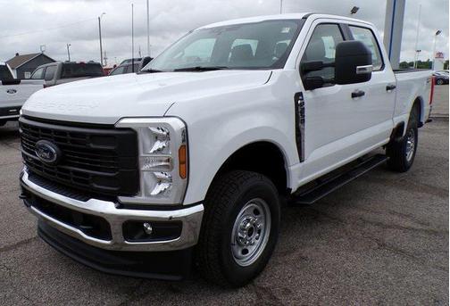 Oxford White 2025 Ford F-250 XL