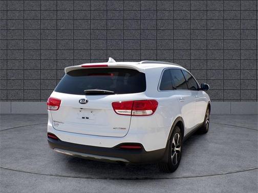 2016 Kia Sorento EX