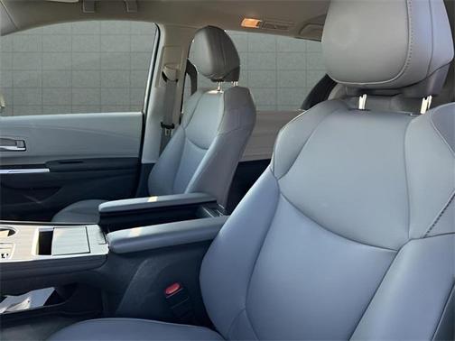 2021 Toyota Sienna XLE 7 Passenger