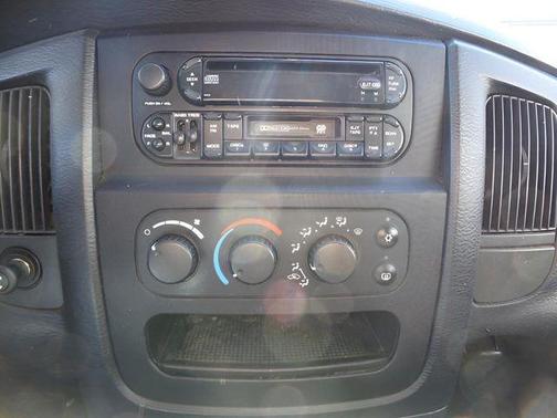 2005 Dodge Ram 2500 SLT Quad Cab