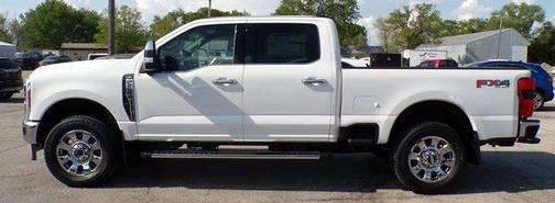 Star White Metallic Tri-Coat 2025 Ford F-250 Lariat