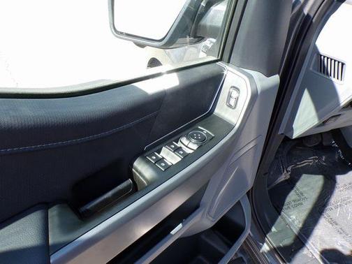 Antimatter Blue Metallic 2025 Ford F-150 Lariat