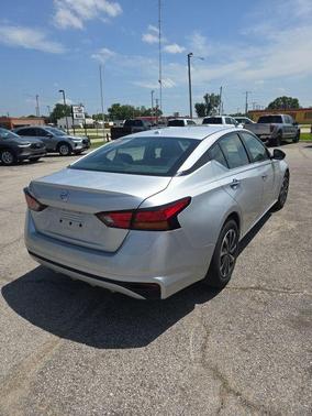 Brilliant Silver Metallic 2020 Nissan Altima S FWD
