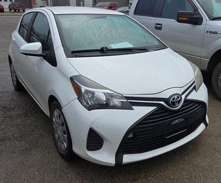 2015 Toyota Yaris L