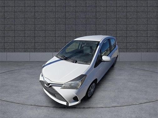 2015 Toyota Yaris L