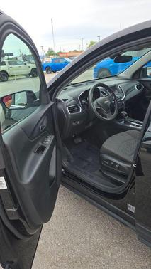 Mosaic Black Metallic 2023 Chevrolet Equinox 1LT