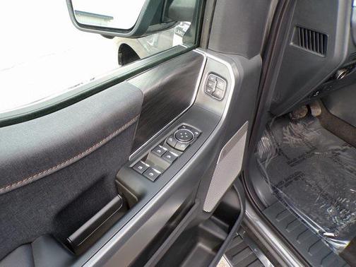 Carbonized Gray Metallic 2025 Ford F-150 Lariat