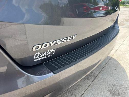 Modern Steel Metallic 2019 Honda Odyssey EX-L
