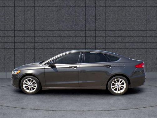 2020 Ford Fusion Hybrid SE