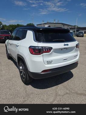 Bright White Clearcoat 2026 Jeep Compass Limited