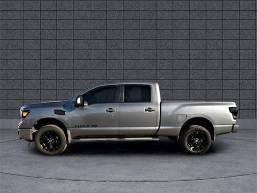 2018 Nissan Titan XD SV