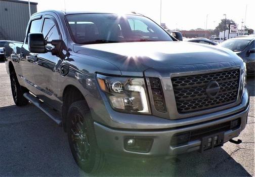 2018 Nissan Titan XD SV