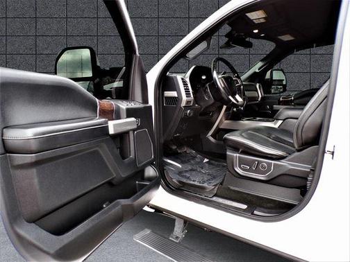 2017 Ford F-250 Platinum
