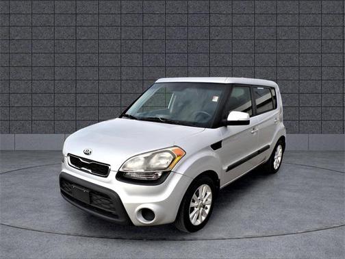 2013 Kia Soul +