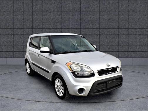 2013 Kia Soul +