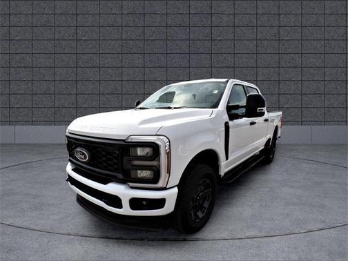 Oxford White 2026 Ford F-250 XL