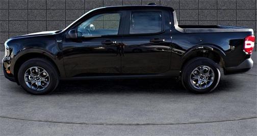 Shadow Black 2025 Ford Maverick XLT