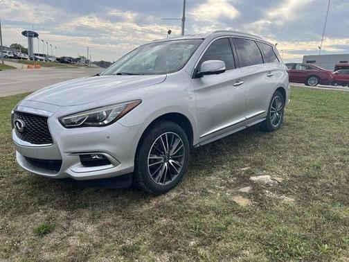2016 INFINITI QX60 Base