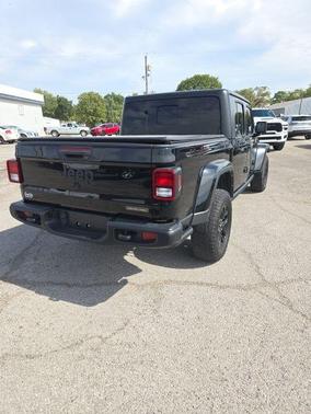 Black Clearcoat 2023 Jeep Gladiator Sport S