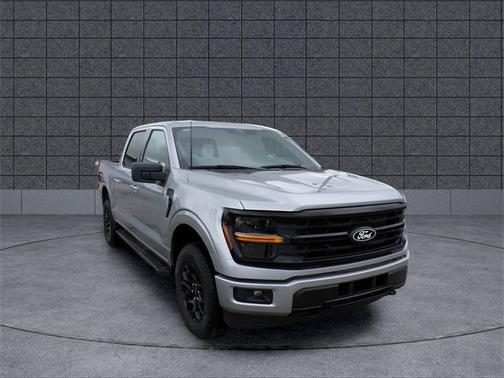 Iconic Silver Metallic 2025 Ford F-150 XLT
