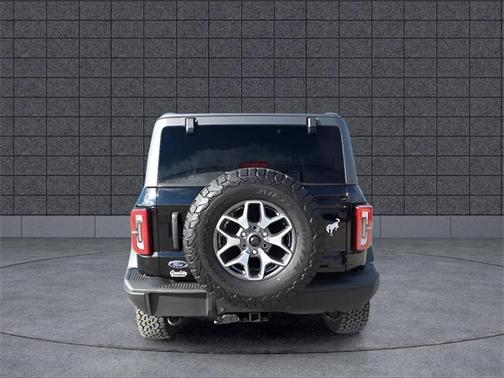 Shadow Black 2023 Ford Bronco Badlands