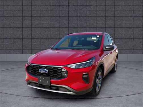 Rapid Red Metallic Tinted Clearcoat 2025 Ford Escape ST-Line