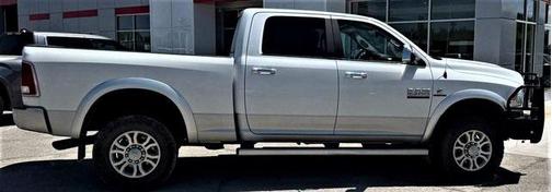 2018 RAM 2500 Laramie Crew Cab 4x4 6'4' Box
