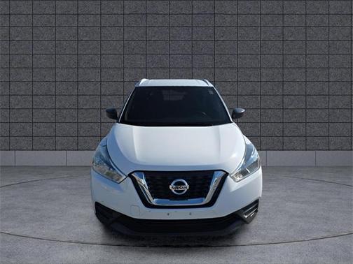 2019 Nissan Kicks S