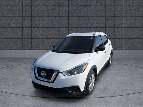 2019 Nissan Kicks S