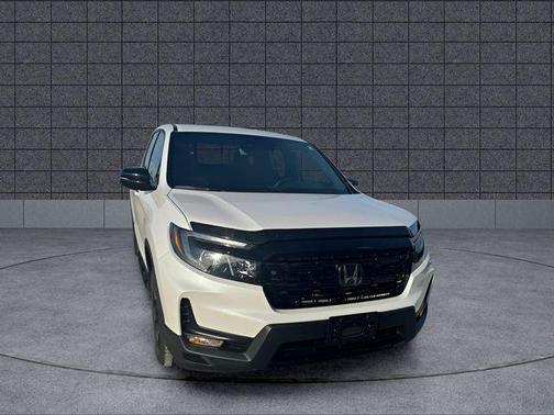 2025 Honda Ridgeline Black