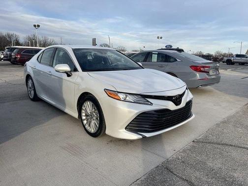 2019 Toyota Camry XLE