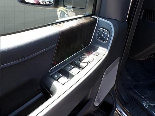 Carbonized Gray Metallic 2025 Ford F-250 Lariat