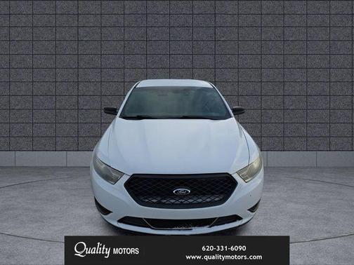 Oxford White 2014 Ford Sedan Police Interceptor Base