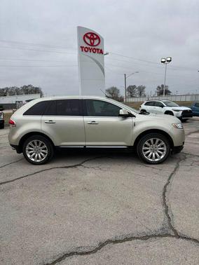 2011 Lincoln MKX Base