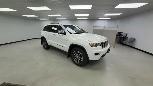 Bright White Clearcoat 2018 Jeep Grand Cherokee Limited
