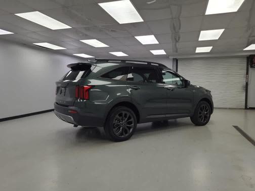 2022 Kia Sorento EX