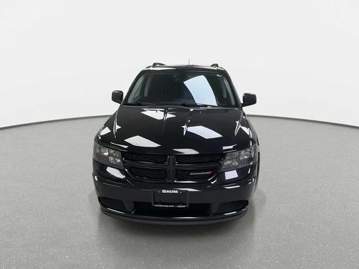 Pitch Black Clearcoat 2018 Dodge Journey SE