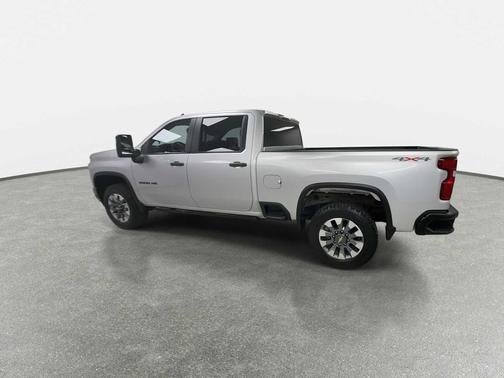 Silver Ice Metallic 2022 Chevrolet Silverado 2500 Custom