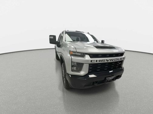 Silver Ice Metallic 2022 Chevrolet Silverado 2500 Custom