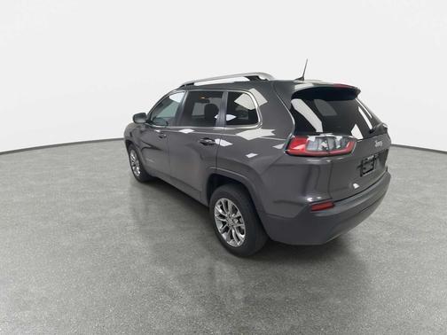 Granite Crystal Metallic Clearcoat 2019 Jeep Cherokee Latitude Plus