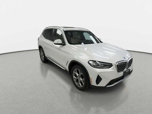 Mineral White Metallic 2023 BMW X3 xDrive30i